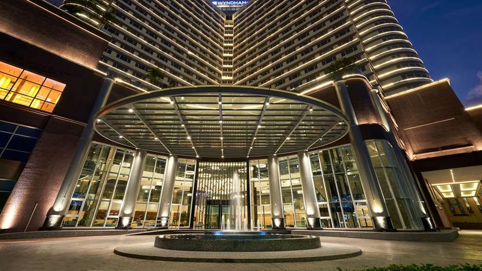 Wyndham Acmar Klang Exterior