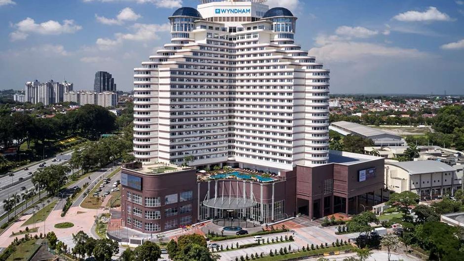 Wyndham Acmar Klang Exterior