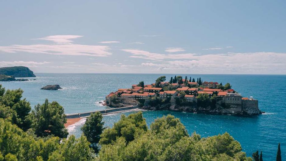 Aman Sveti Stefan Exterior