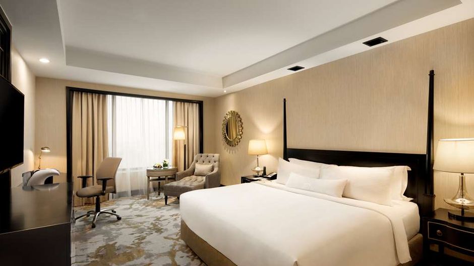 Ayana Midplaza Jakarta Room