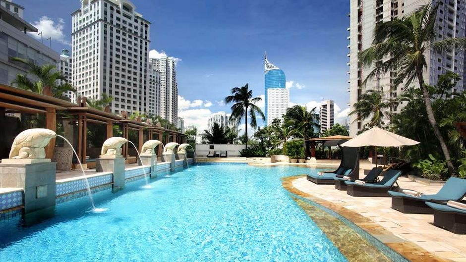 Ayana Midplaza Jakarta Pool