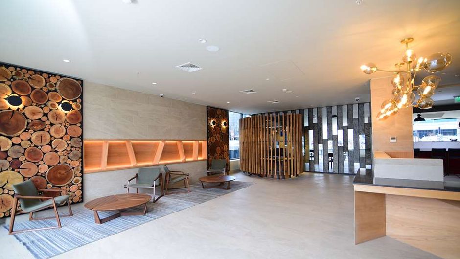 Best Western Ferrat Lobby