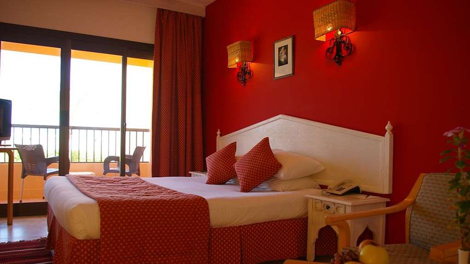 TOP Flamenco Beach Resort Beach