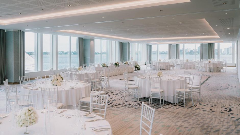 DoubleTree by Hilton Perth Waterfront Meeting