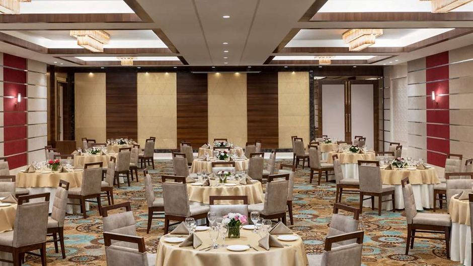 Ramada by Wyndham Gandhidham Shinay Meeting