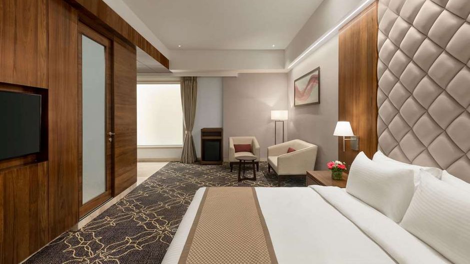 Ramada by Wyndham Gandhidham Shinay Suite