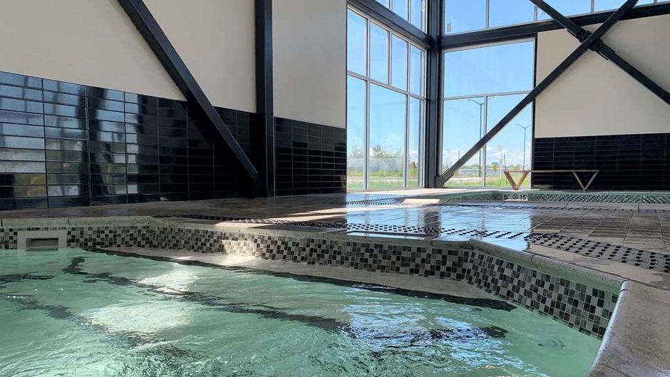 Wingate by Wyndham Kanata West Pool