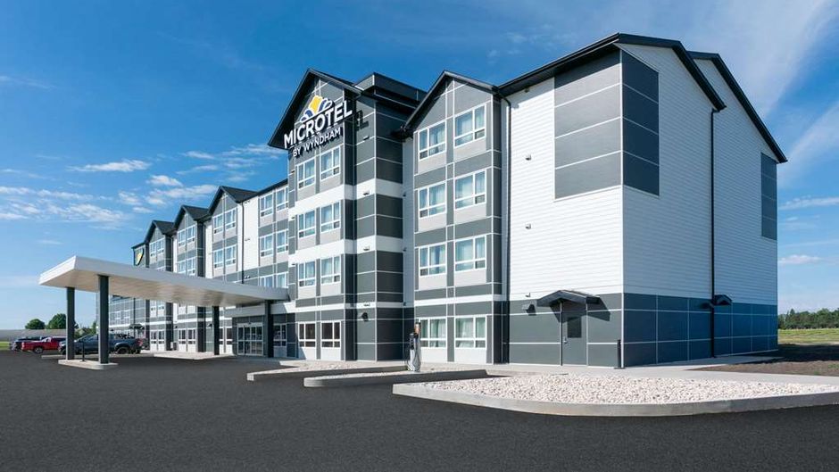 Microtel Inn and Suites by Wyndham Exterior