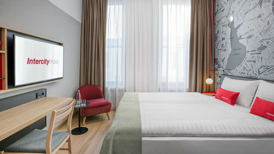 IntercityHotel Hamburg-Barmbek Room