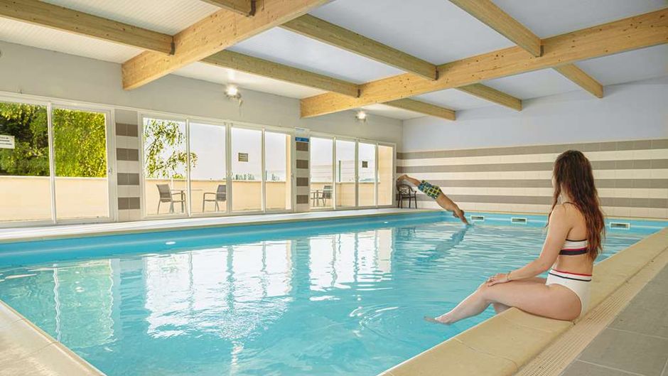 Kyriad Sens Pool