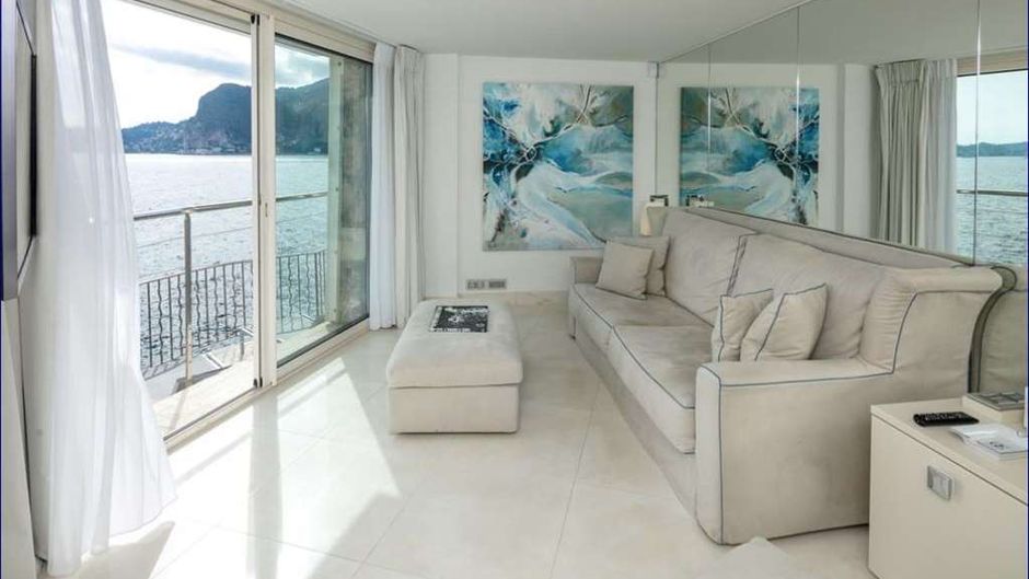 Cap Estel Room