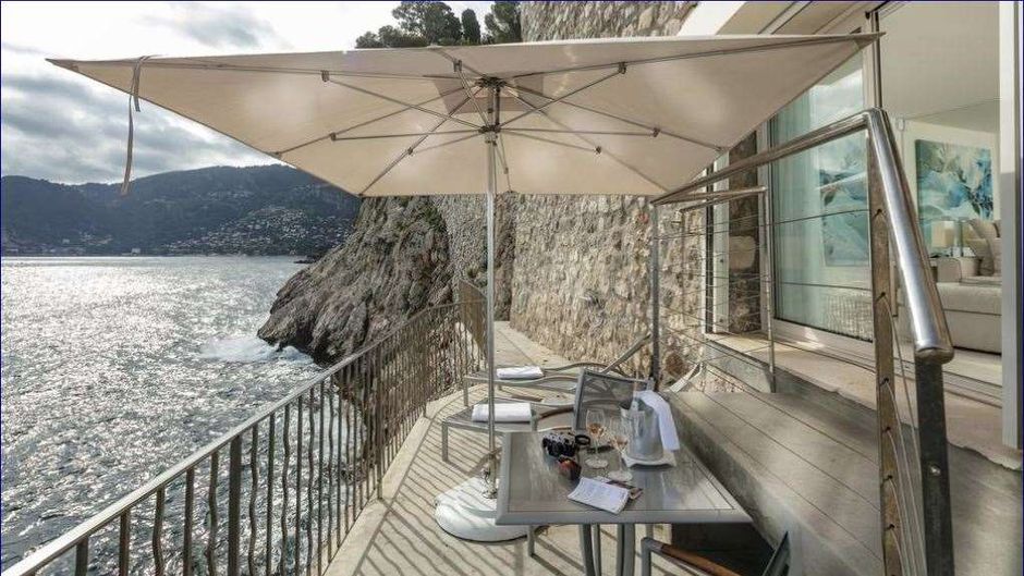 Cap Estel Other