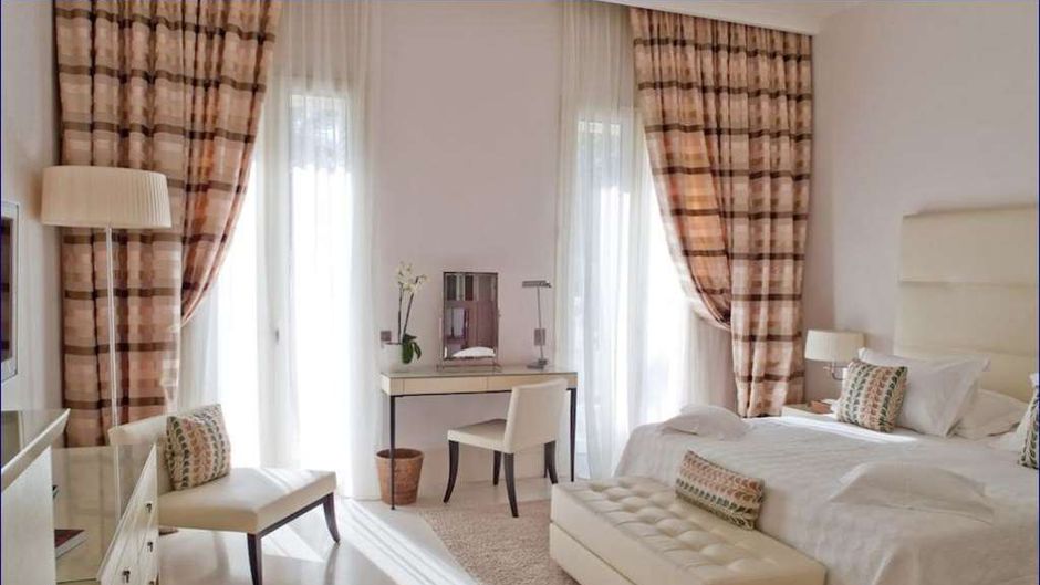 Cap Estel Room