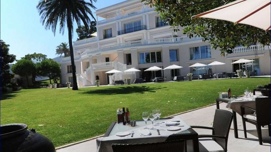 Cap Estel Exterior