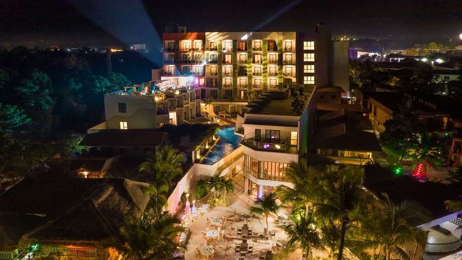 Best Western Plus The Ivywall Resort Exterior
