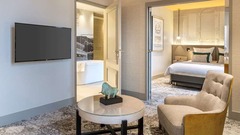 Best Western Premier Les Sept Fontaines Suite