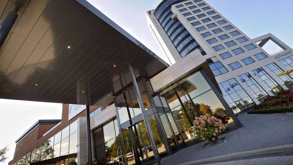 Van der Valk Hotel Tiel Exterior