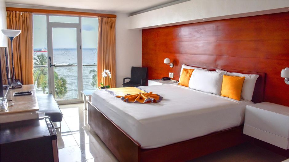 Hotel Napolitano Room