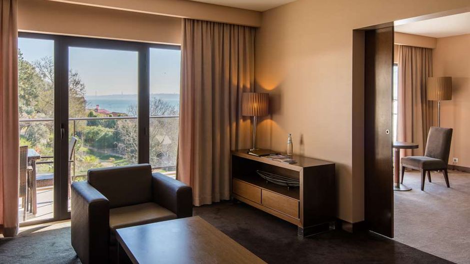Vila Gale Collection Palacio dos Arcos Suite