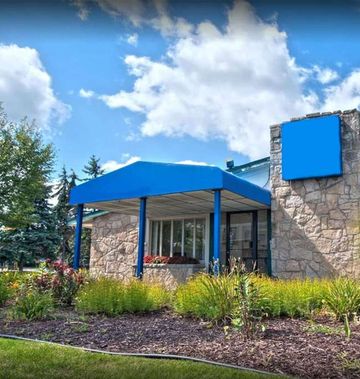 Travelodge by Wyndham Lansing