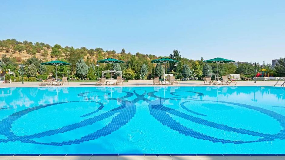 Ramada Plaza by Wyndham Mardin Pool