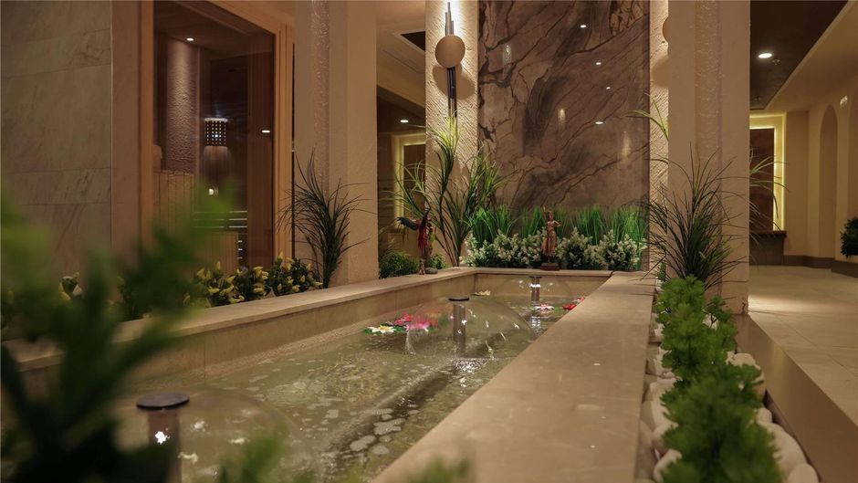 Ramada Plaza by Wyndham Mardin Lobby