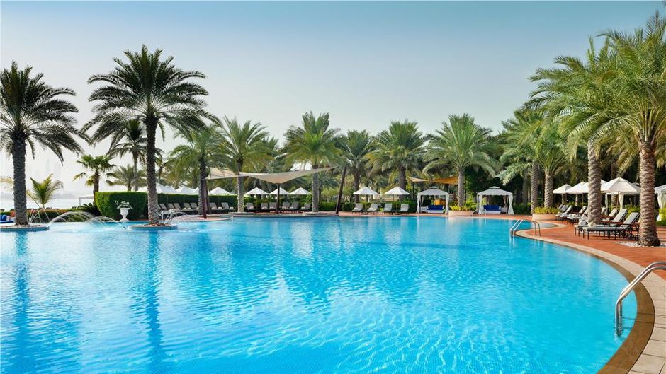 Kempinski Hotel Residences Palm Jumeirah Pool