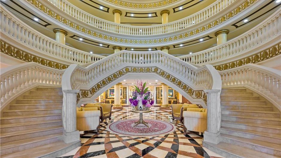 Kempinski Hotel Residences Palm Jumeirah Lobby