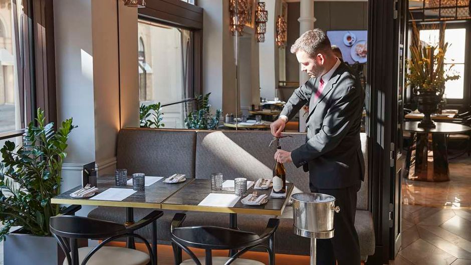 Hotel Vier Jahreszeiten Kempinski Munich Restaurant