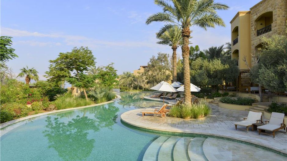 Kempinski Hotel Ishtar Dead Sea Pool