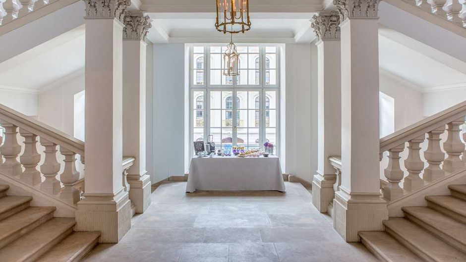 Hotel Taschenbergpalais Kempinski Lobby