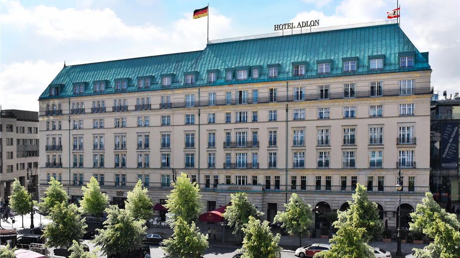 Hotel Adlon Kempinski Berlin Exterior