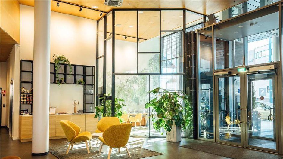 Comfort Hotel Sello Lobby