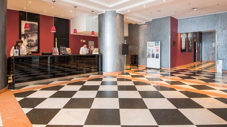 Vila Gale Porto Hotel Lobby