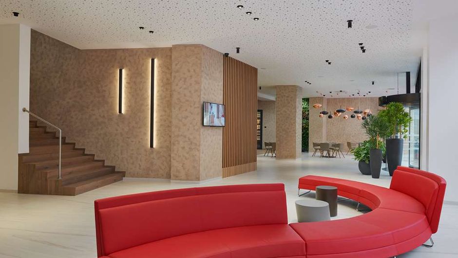 Hotel Passage Lobby