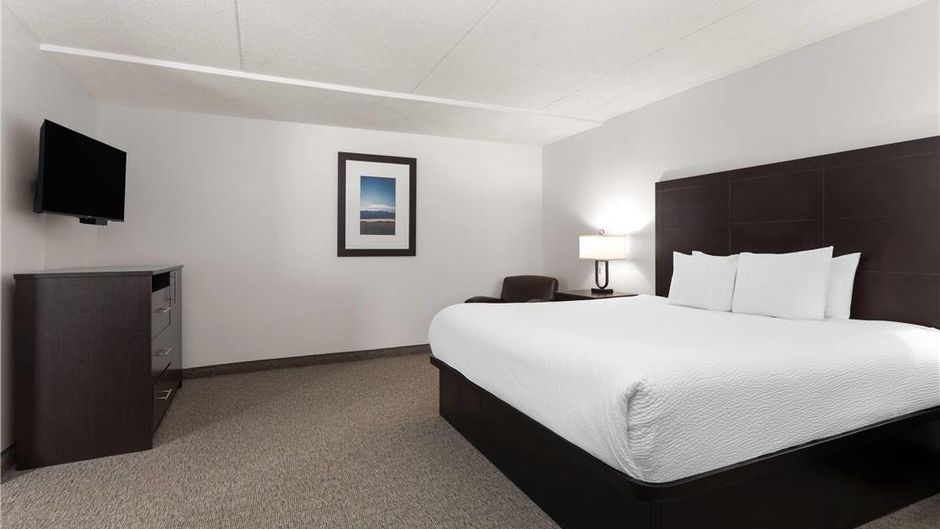 Travelodge by Wyndham Lindsay Suite