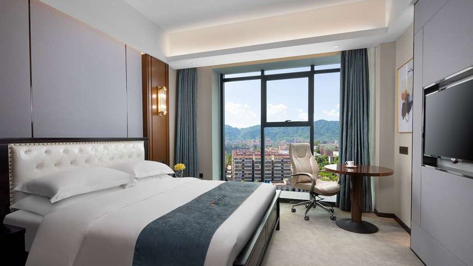 Ramada Encore by Wyndham Chenzhou North Suite