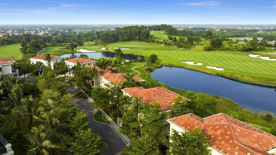 Wyndham Sky Lake Resort and Villas Exterior