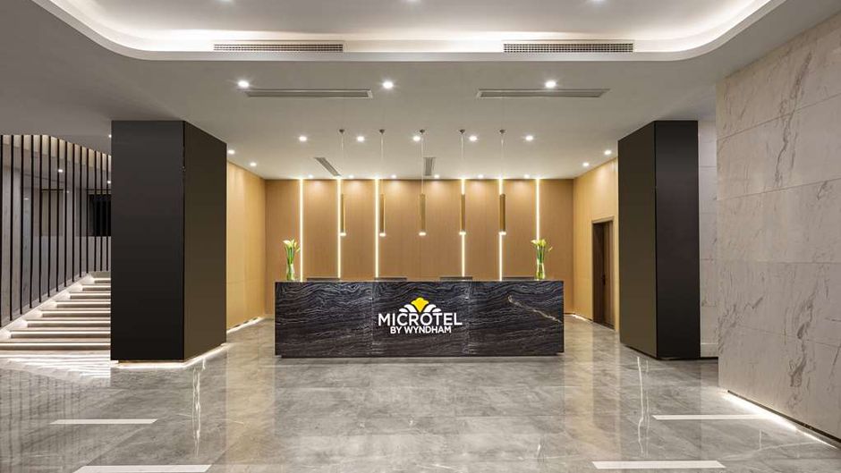 Microtel by Wyndham Hangzhou Lobby