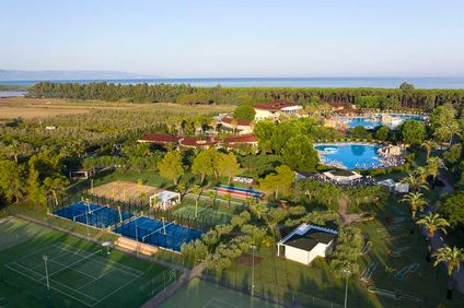 Club Funimation Garden Calabria