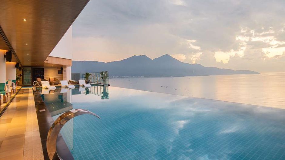 Radisson Hotel Da Nang Pool