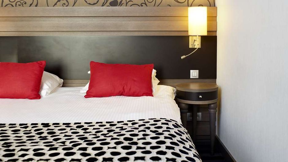 Van der Valk Hotel Liege Selys Room