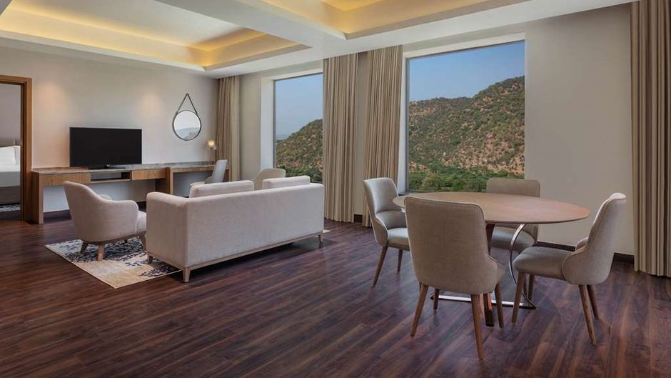 DoubleTree by Hilton Jaipur Amer Room