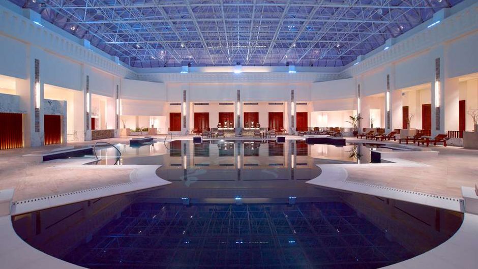 Wyndham Grand Tianjin Jingjin City Pool