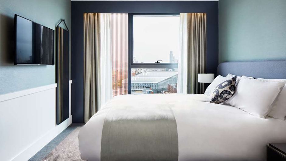Hyatt House Manchester Room