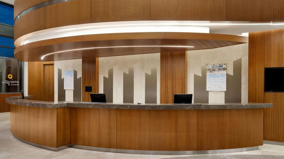 La Quinta by Wyndham Istanbul Gunesli Lobby
