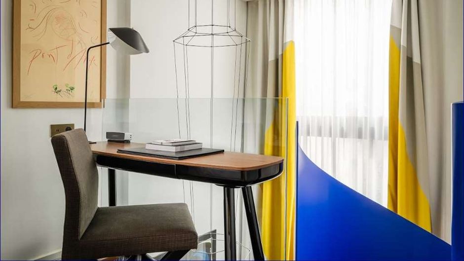 Hotel du Ministere Room