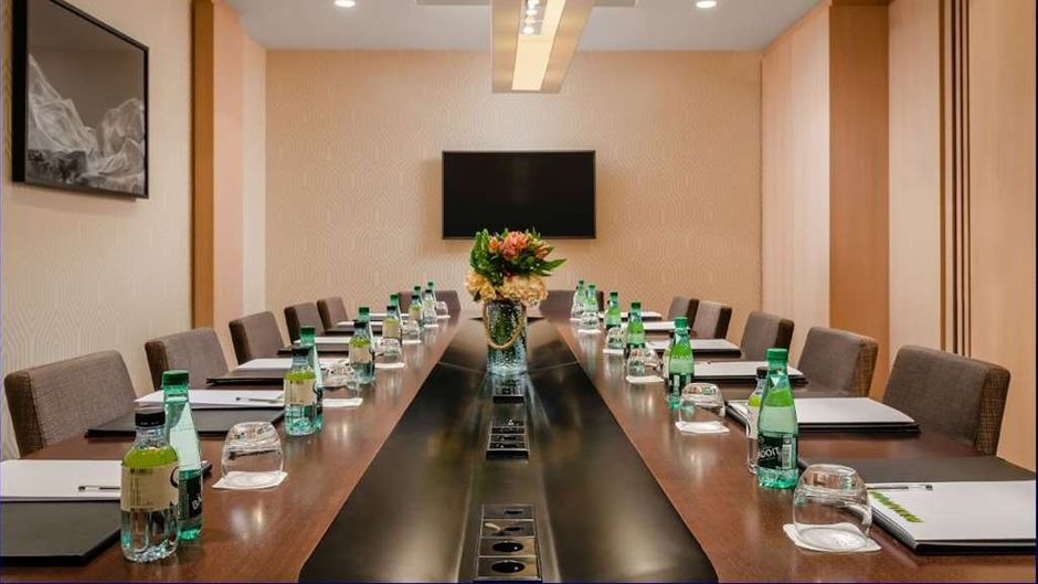 Hotel du Ministere Meeting
