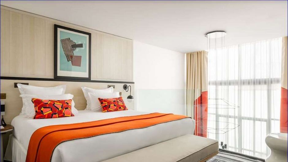 Hotel du Ministere Room