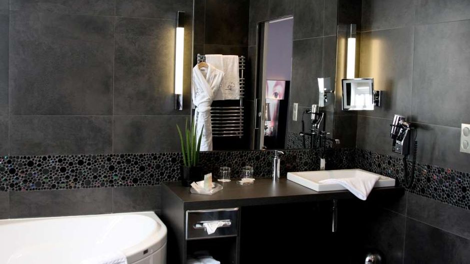 Hostellerie Chapeau Rouge Room